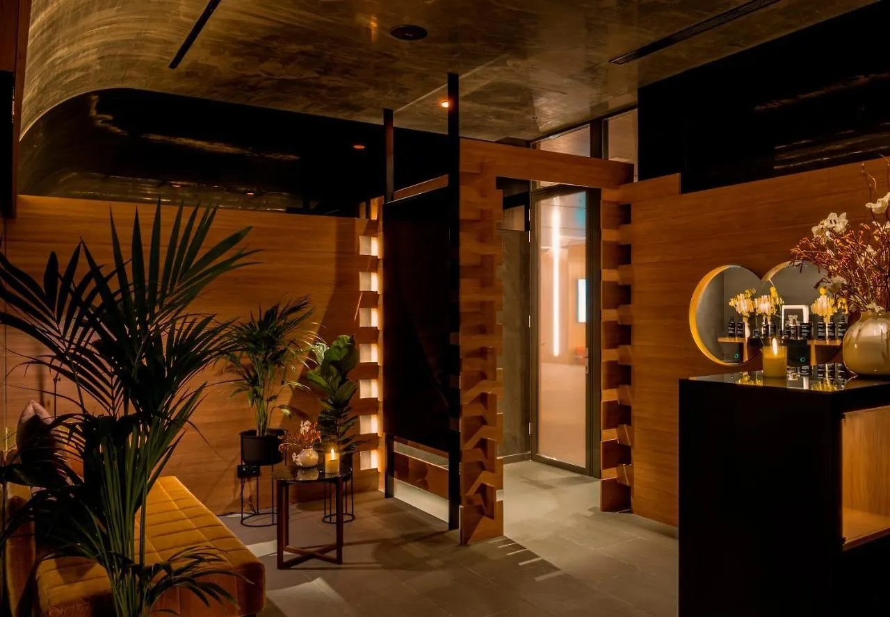 Me Barcelona酒店 5*, 巴塞罗那