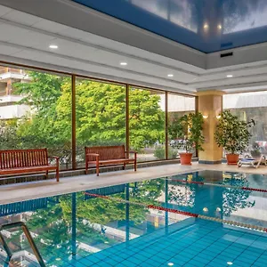 Ensana Thermal Margaret Island מלון